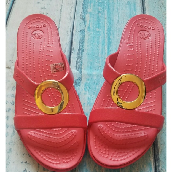 crocs Shoes - Coral Crocs Slide Sandals